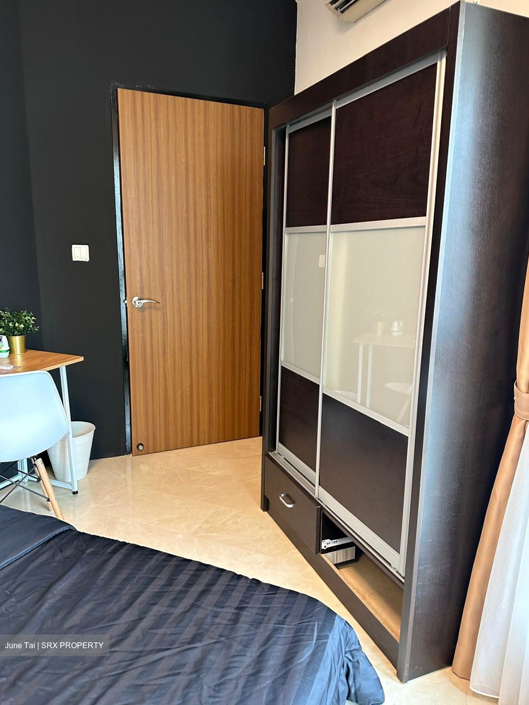Burlington Square (D7), Apartment #559887231
